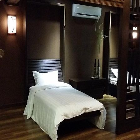 Miracle Suite Ipoh Exterior photo